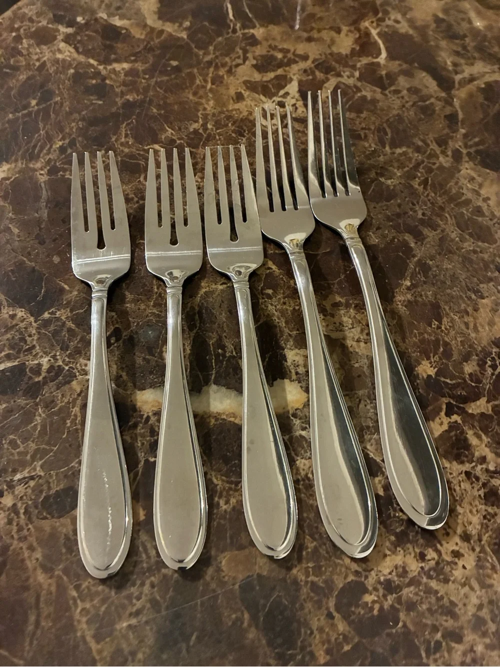 Cambridge Cherish Salad Forks And Dinner Forks Flatware (Set of 5)
